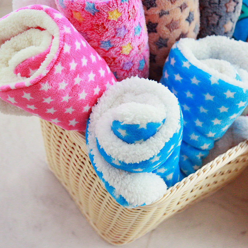 Cute & Cozy Pet Blanket | Soft Coral Fleece Mat for Dog, Cat & Crate